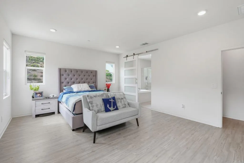 https://cdn.realtyfeed.com/cdn/127/306565412/9c0073fa1dcf7f99bd314bc82ae4c811.webp
