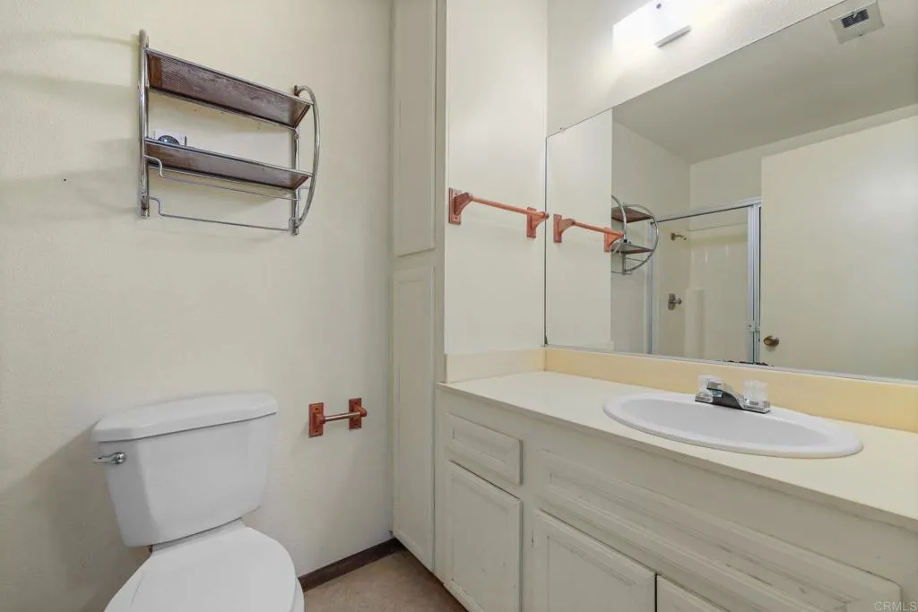 https://cdn.realtyfeed.com/cdn/127/306565440/c69718f5ee0f1f46a28f7148b8abd34f.webp