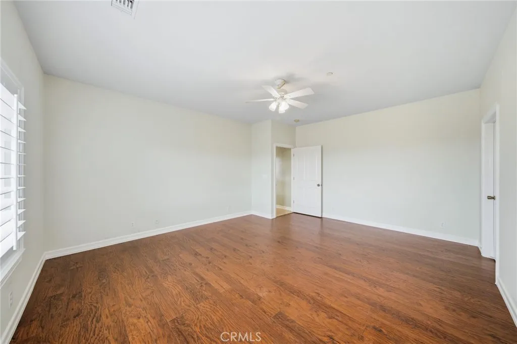 https://cdn.realtyfeed.com/cdn/127/306565443/141ab9be17e4afc56ba5a77ad18440f6.webp