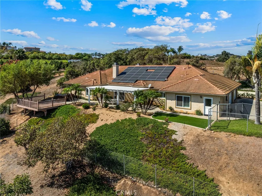 https://cdn.realtyfeed.com/cdn/127/306565443/2543cdc8b5288bd5081ef78f1674bf9e.webp