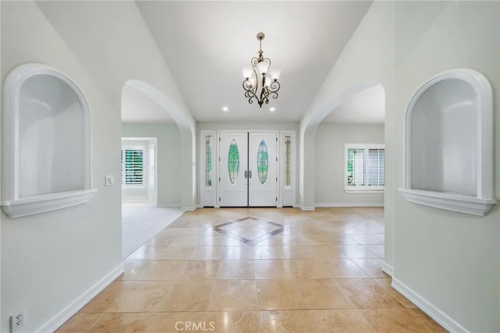 https://cdn.realtyfeed.com/cdn/127/306565443/2fa58cc6bf7de71bc84f0eacd73b03f5.webp