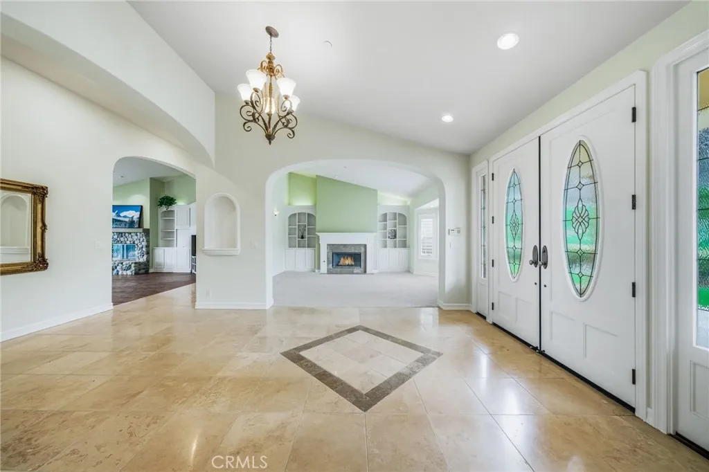 https://cdn.realtyfeed.com/cdn/127/306565443/33c40e0a3dcdeddacbdbaaaf9cb2c20e.webp