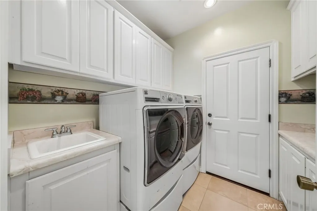 https://cdn.realtyfeed.com/cdn/127/306565443/3b57e501dc91be16745b364b3fdd621f.webp