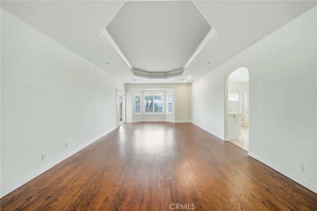 https://cdn.realtyfeed.com/cdn/127/306565443/4091582330109c57c8c2b7ffea2100aa.webp