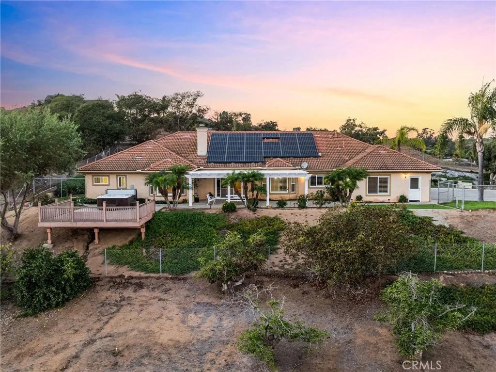 https://cdn.realtyfeed.com/cdn/127/306565443/66475dfea3ba42890e21f50f59ba81ba.webp