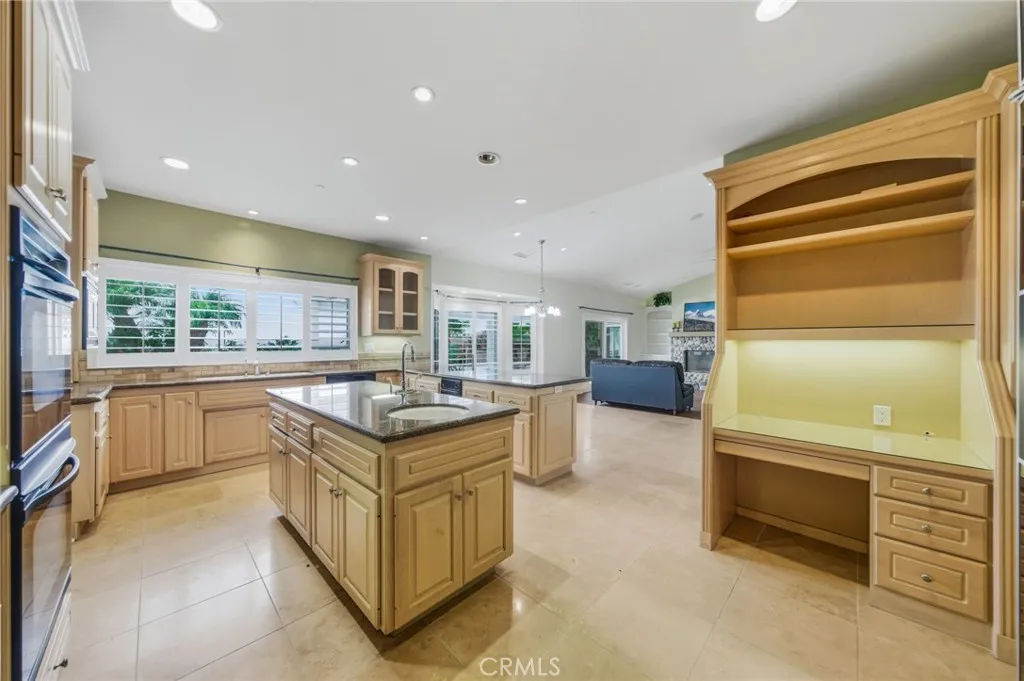 https://cdn.realtyfeed.com/cdn/127/306565443/bc401864da109b87c925826a062ab1b4.webp
