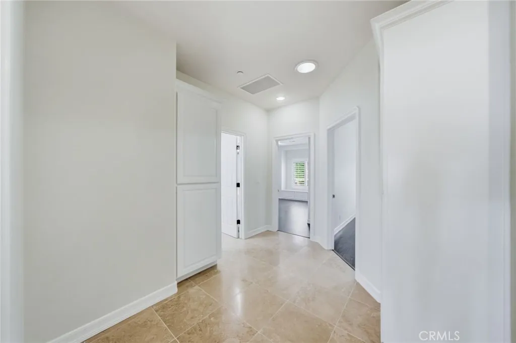 https://cdn.realtyfeed.com/cdn/127/306565443/d8f4808876c890dcd392ef346bf5f033.webp