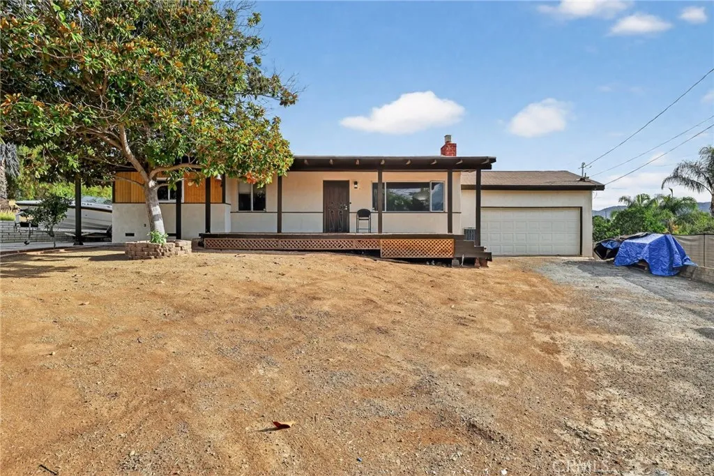 https://cdn.realtyfeed.com/cdn/127/306565556/af2b416f464f187d6878a65b78066c6d.webp