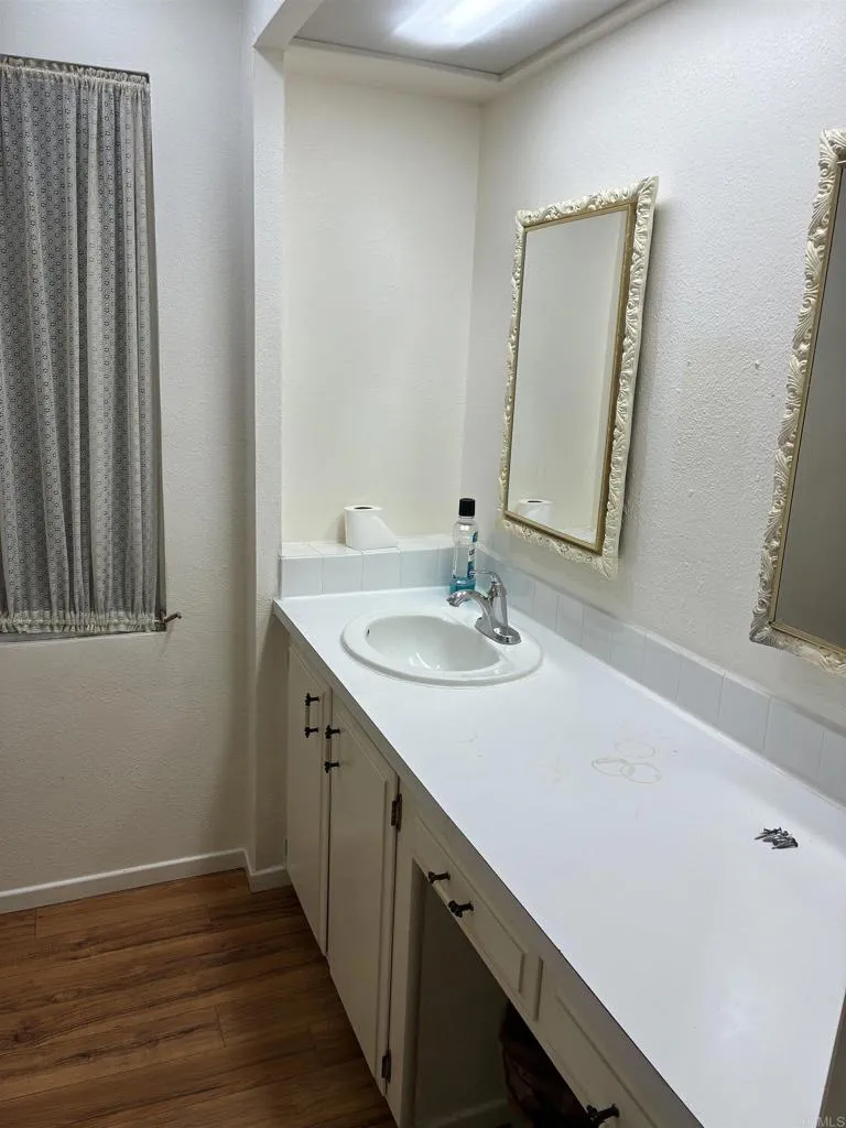 https://cdn.realtyfeed.com/cdn/127/306565667/8c64e2b15c410bc563255e0f1eb4eb5d.webp