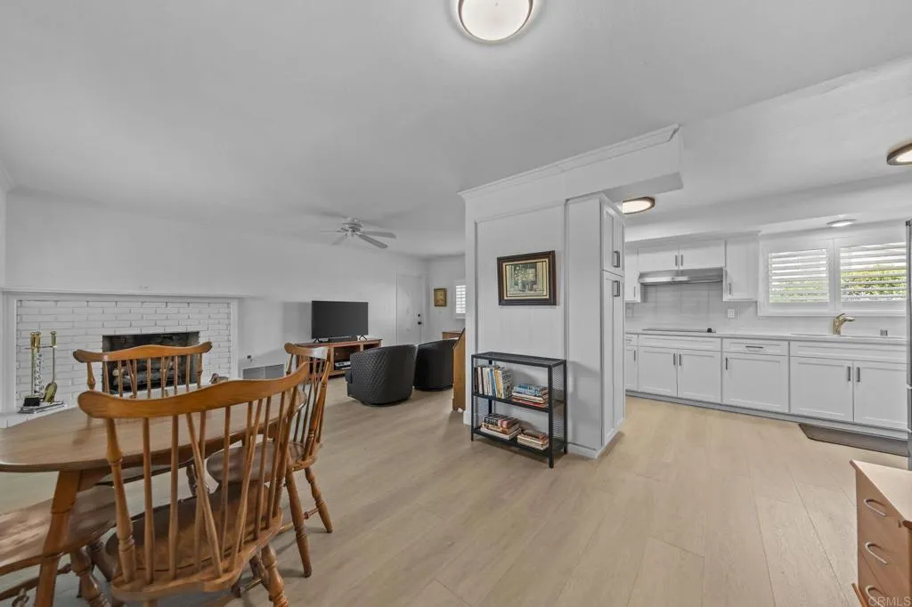 https://cdn.realtyfeed.com/cdn/127/306565675/15368801f1ca435aaf39d3c091437f67.webp