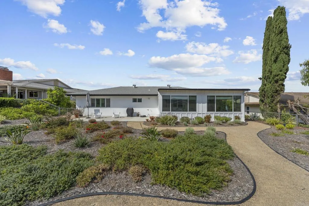 https://cdn.realtyfeed.com/cdn/127/306565675/292e8b5497396cc4f4b102e5f3c281a7.webp