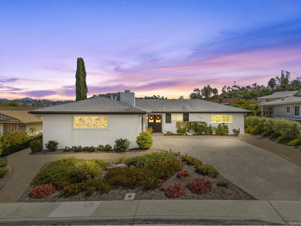 https://cdn.realtyfeed.com/cdn/127/306565675/e1e34dc60a9106e5f8f8271238f87052.webp