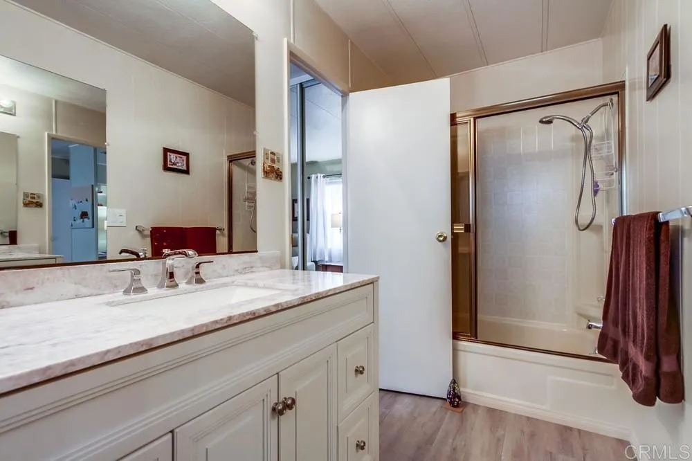 https://cdn.realtyfeed.com/cdn/127/306565681/04494177fc43796b3aadc3b56a5b846b.webp