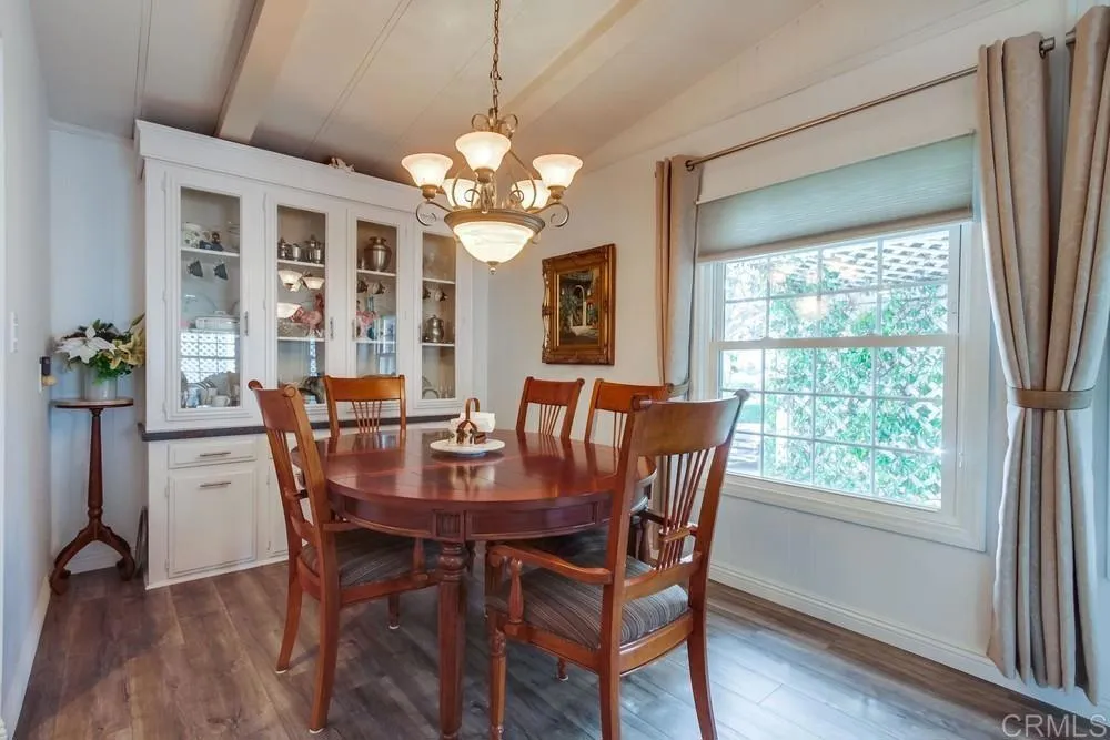 https://cdn.realtyfeed.com/cdn/127/306565681/7a617e6d0f30825d75ee226b069e84ae.webp