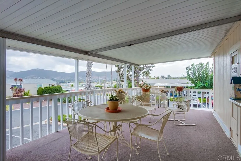 https://cdn.realtyfeed.com/cdn/127/306565681/82a309f620250628e300656bbf38f225.webp