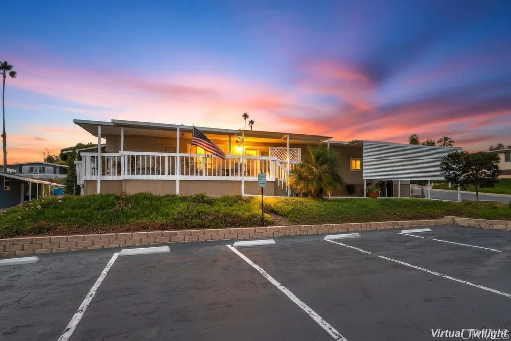 https://cdn.realtyfeed.com/cdn/127/306565681/91be80155a8a0d0b4591c1bd2559c000.webp