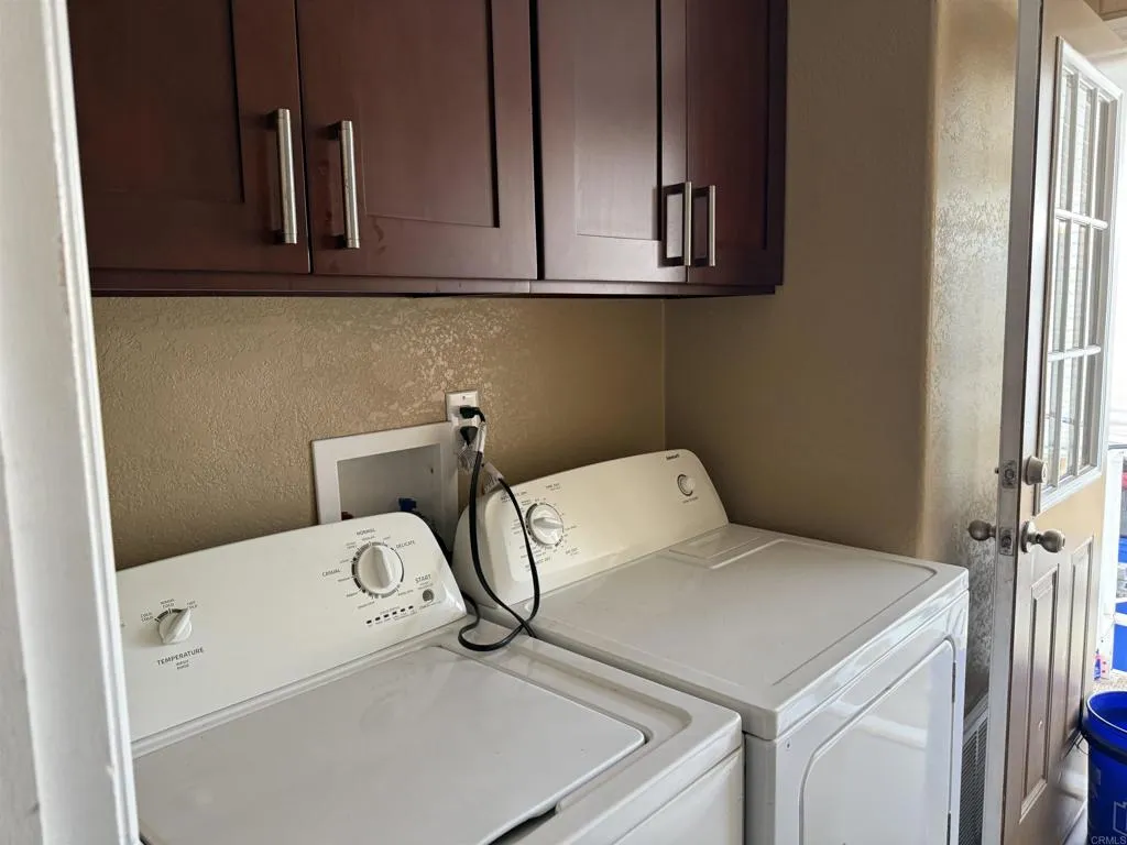 https://cdn.realtyfeed.com/cdn/127/306565725/043a74dfbeb509e5fb98bff306b60e75.webp