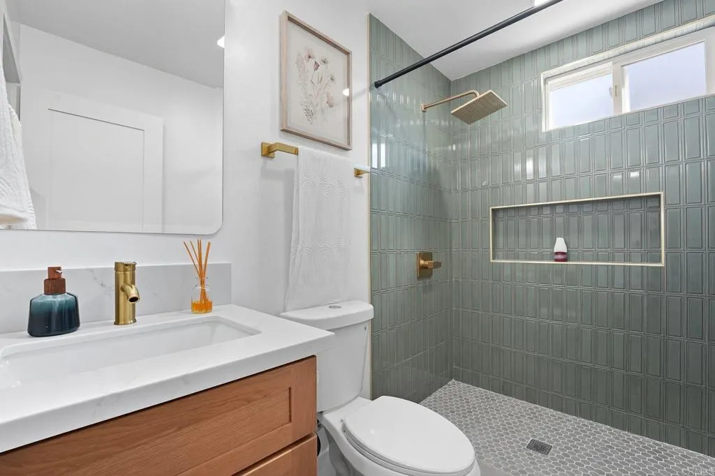 https://cdn.realtyfeed.com/cdn/127/306565728/1e4c968be5f0152de2ee0b27a86f7369.webp