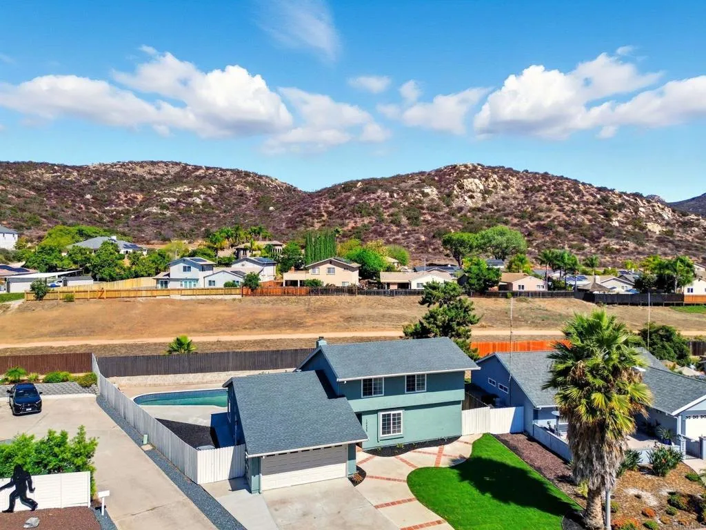 https://cdn.realtyfeed.com/cdn/127/306565728/360a83c11b3bf89bfaba332e9061a788.webp
