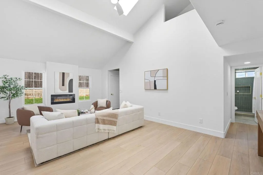 https://cdn.realtyfeed.com/cdn/127/306565728/6cf188f4b7b739f818901b33cc0fcbaf.webp