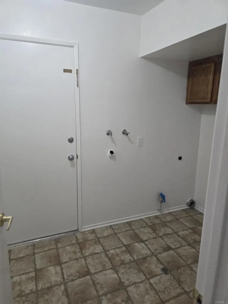 https://cdn.realtyfeed.com/cdn/127/306565736/4dd8887bd9d1b17b2d59c3ace7c86b99.webp