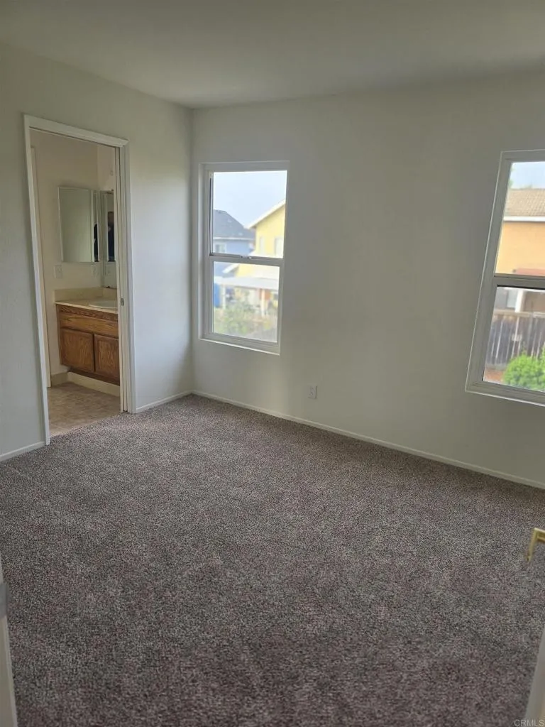 https://cdn.realtyfeed.com/cdn/127/306565736/7b69b31960b4347203c94d752f3acc4d.webp