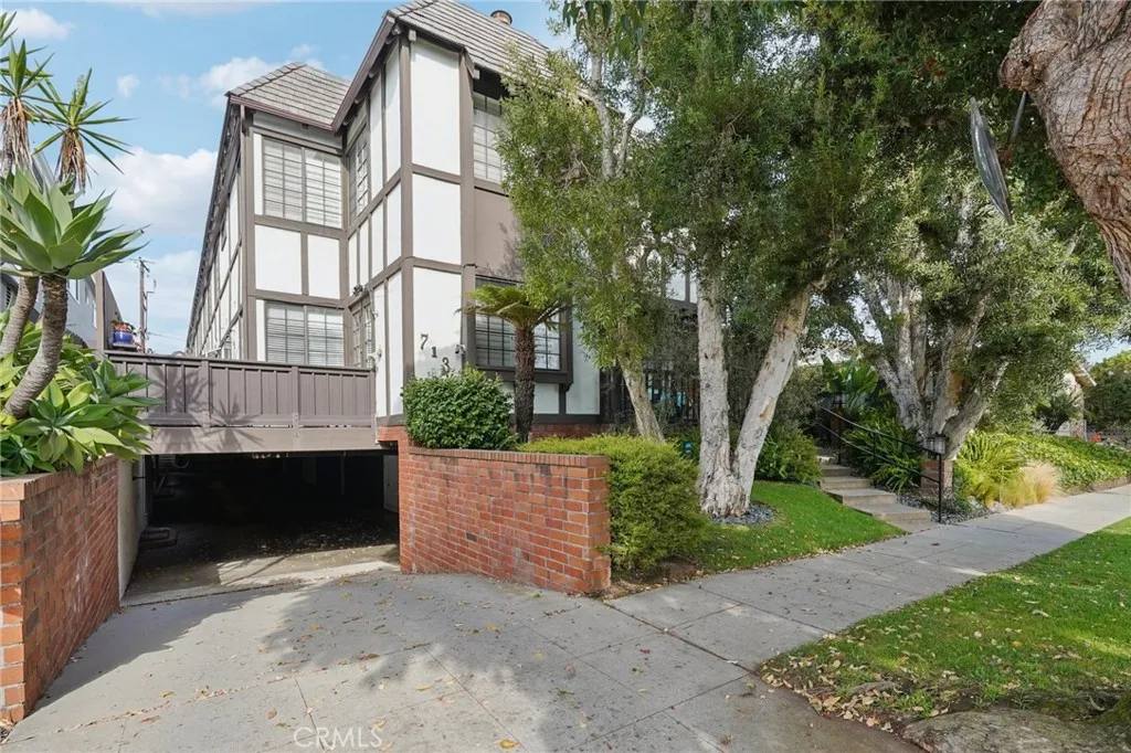 713 9th Street Unit 3, Santa Monica, CA 90402