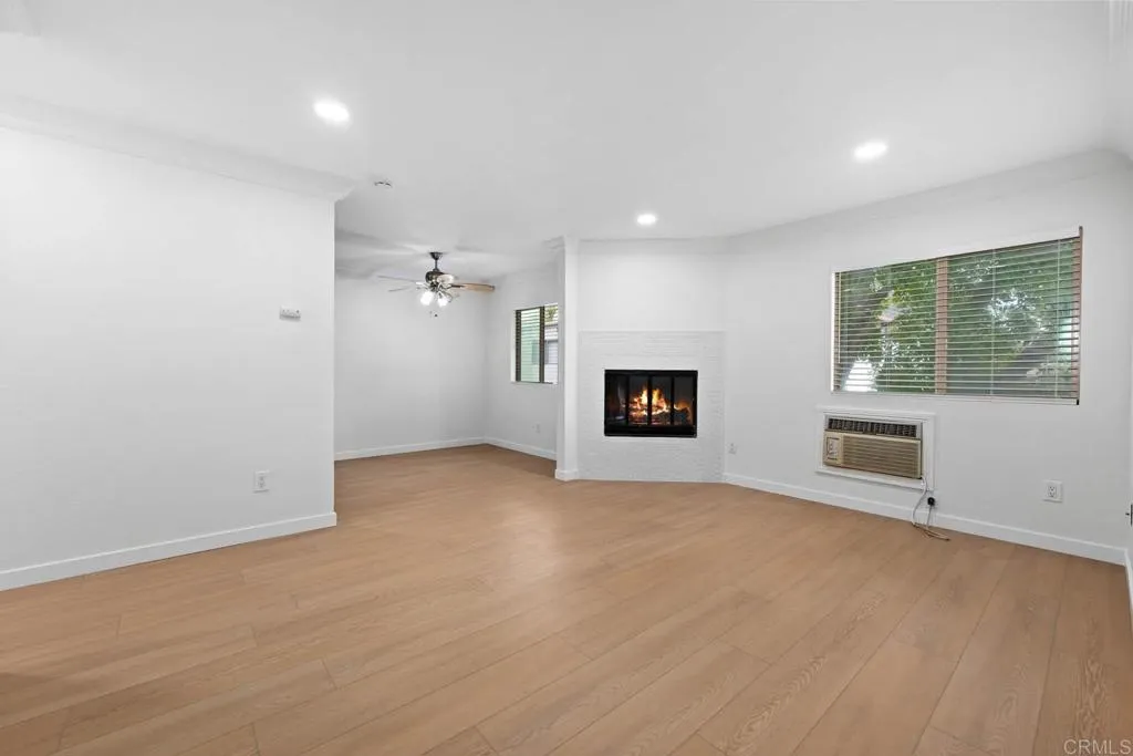 MLS: NDP2509915 Condo For Sale