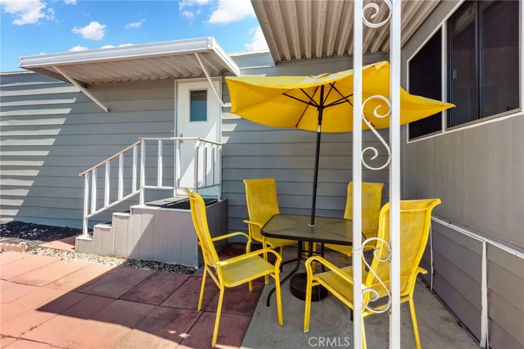 https://cdn.realtyfeed.com/cdn/127/306565807/146dd5361082fea6b2ac2755639ab681.webp