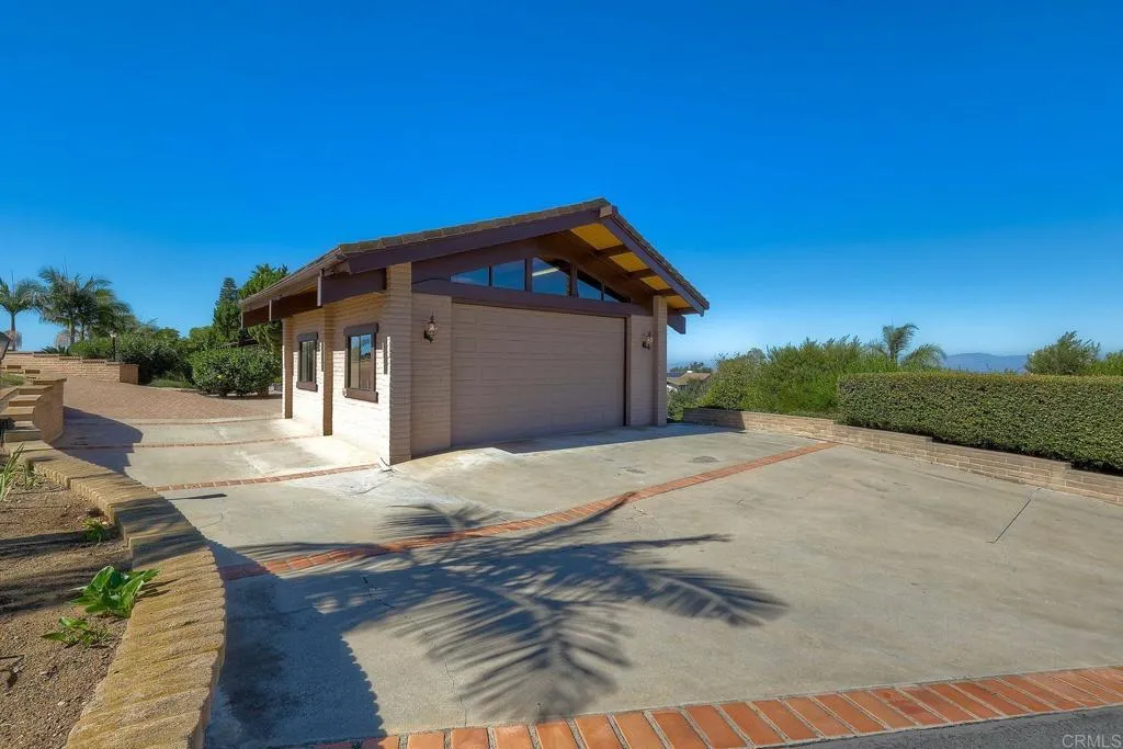 https://cdn.realtyfeed.com/cdn/127/306565813/2bb7fc0edb0d1d89a7e0799fc6c0561a.webp