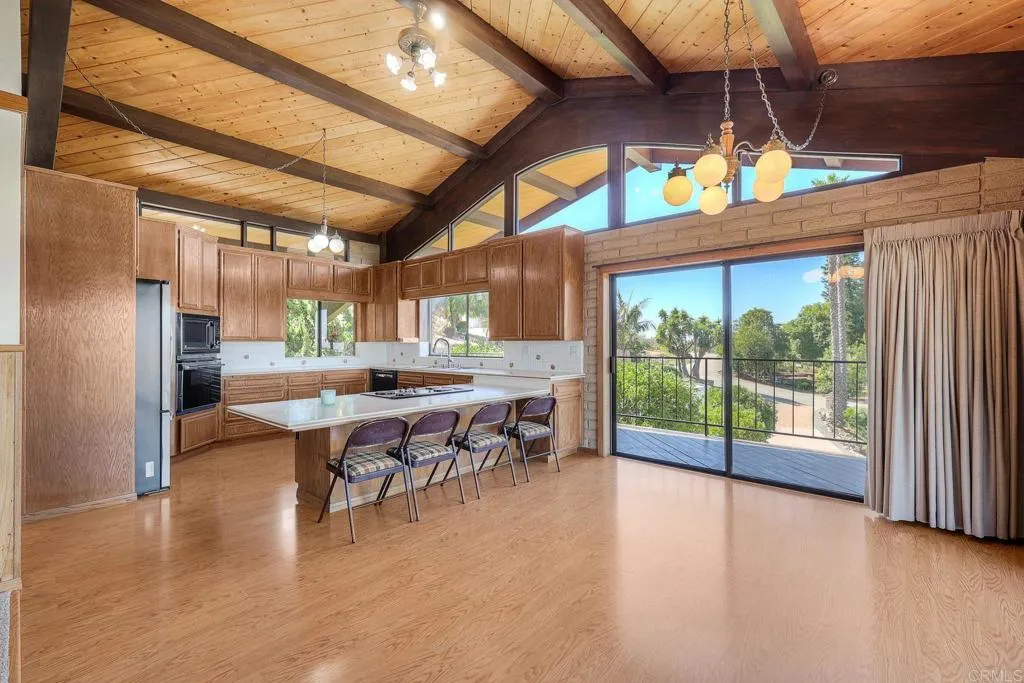 https://cdn.realtyfeed.com/cdn/127/306565813/c249a6b907ed79771c567d128778e201.webp