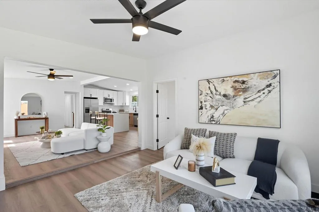 https://cdn.realtyfeed.com/cdn/127/306565832/55c8d754c422c549868ade780fbbfd2d.webp