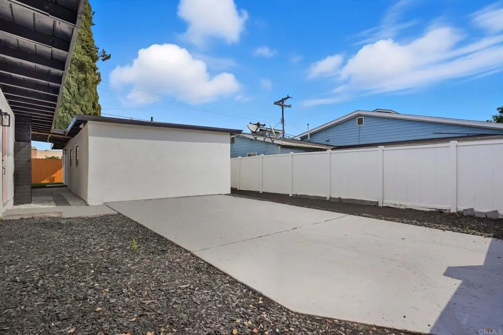 https://cdn.realtyfeed.com/cdn/127/306565832/7c8be6963e5c63cb591d8e3a39b44ec9.webp