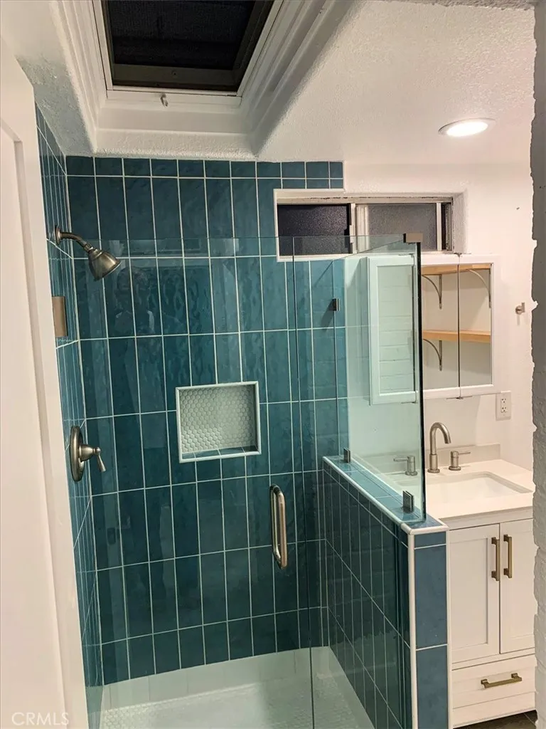https://cdn.realtyfeed.com/cdn/127/306565878/1df0e9e16a9068b98417a027b354b72e.webp
