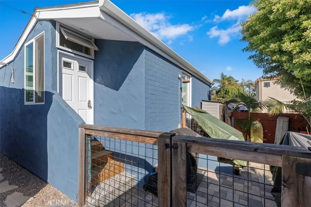 https://cdn.realtyfeed.com/cdn/127/306565878/455bdf2402acf69acbdad85d24e88a6c.webp
