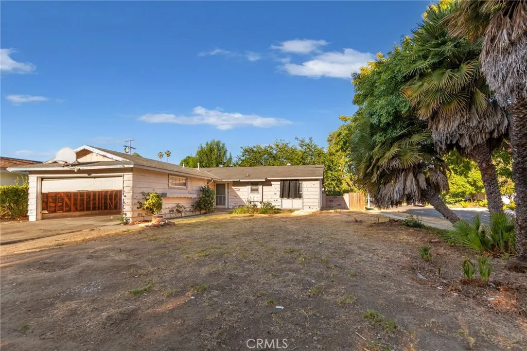 Woodland Hills, CA 91367