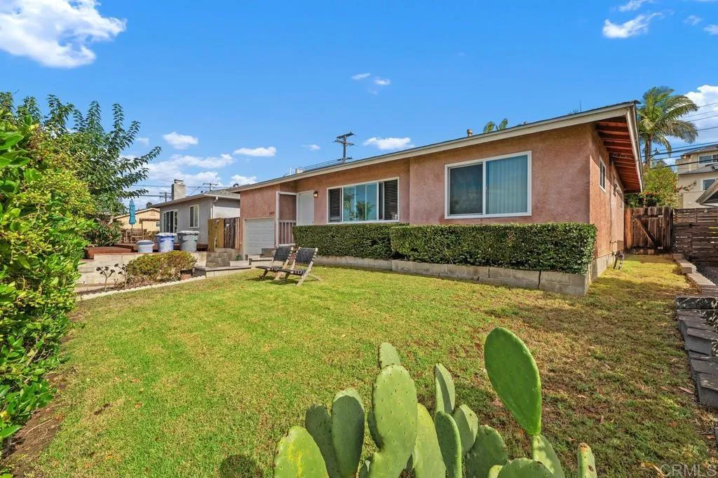 https://cdn.realtyfeed.com/cdn/127/306565927/2fa564755c5b2fd410e981460c057817.webp