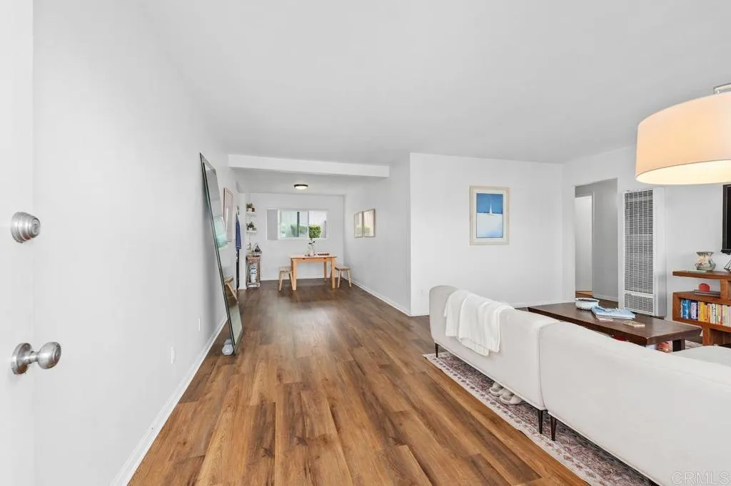https://cdn.realtyfeed.com/cdn/127/306565927/5530ddc55783461e51e6ac2ce2fb8967.webp