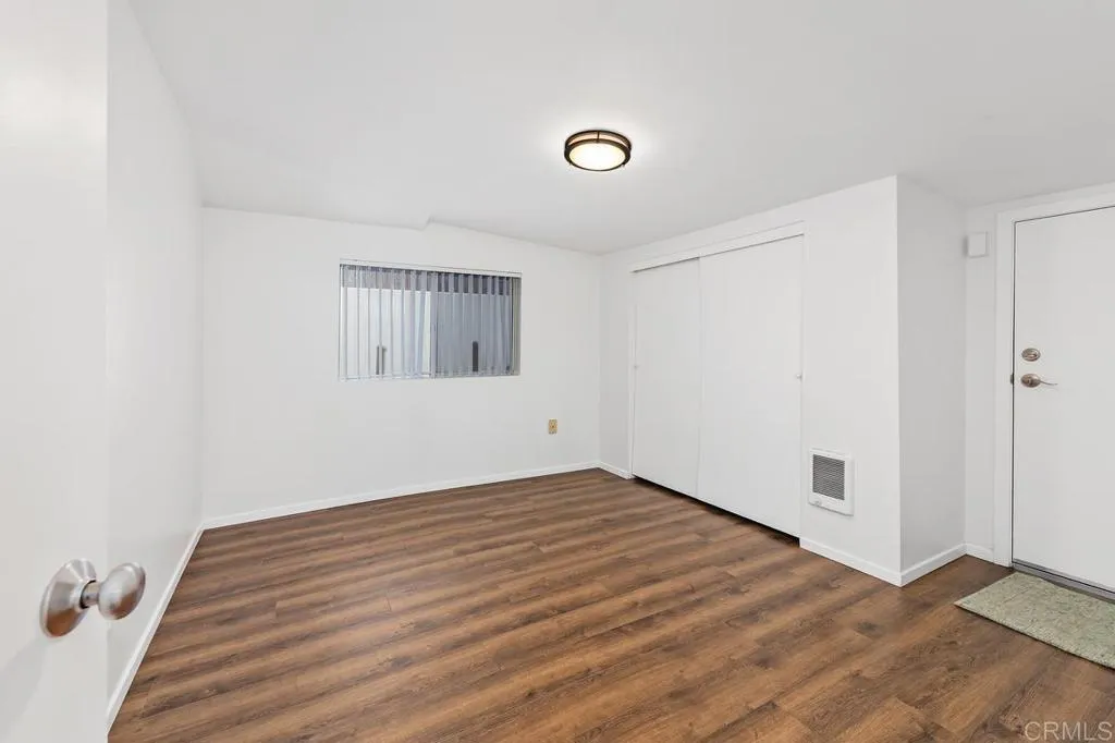 https://cdn.realtyfeed.com/cdn/127/306565927/a78e30ae693052301594ae584e804b09.webp