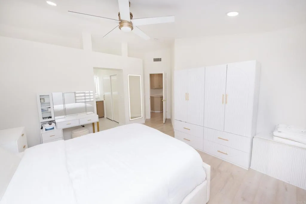 https://cdn.realtyfeed.com/cdn/127/306565997/36da3fd86356595afc8d9e97e7e4ab9d.webp