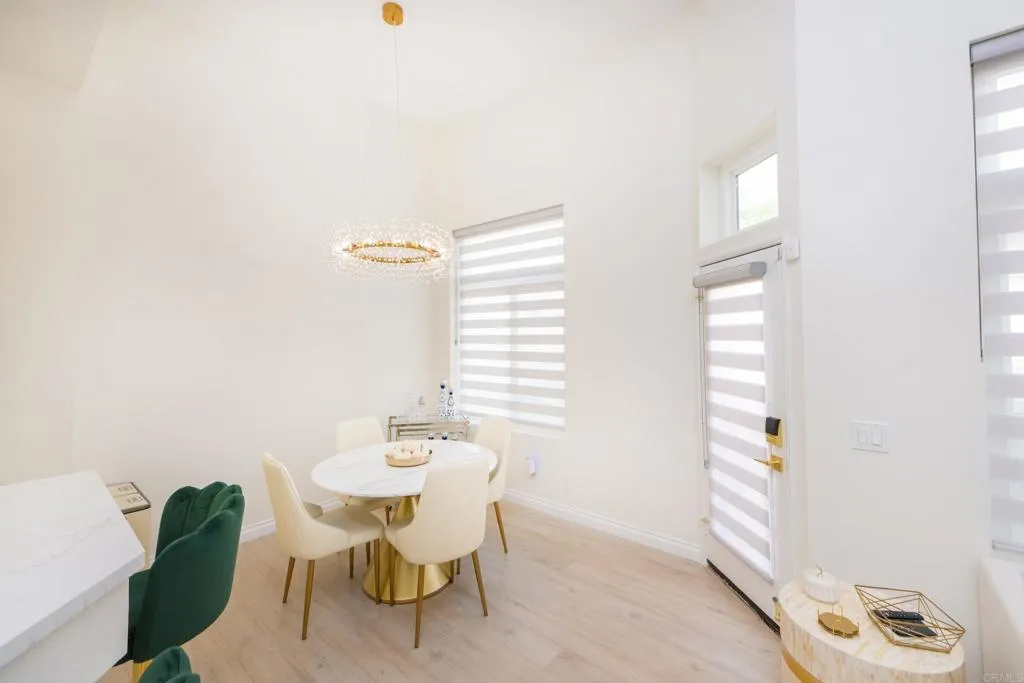 Photo #5: PTP2507814 Listing 