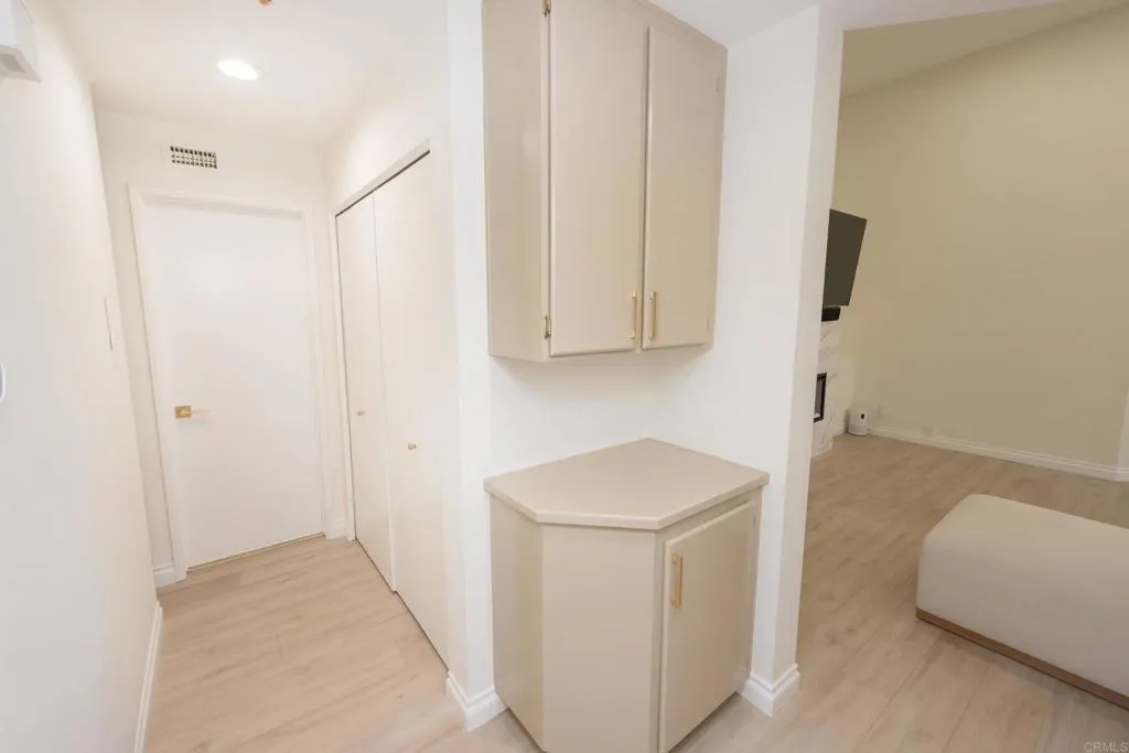 https://cdn.realtyfeed.com/cdn/127/306565997/cbe6870e0a474f8768c5948d71563534.webp