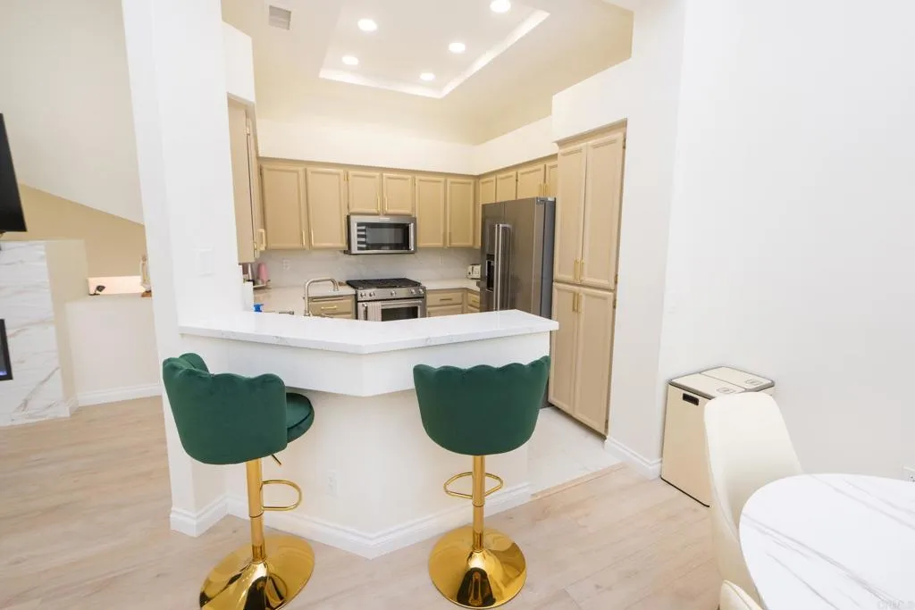 Photo #3: PTP2507814 Listing 
