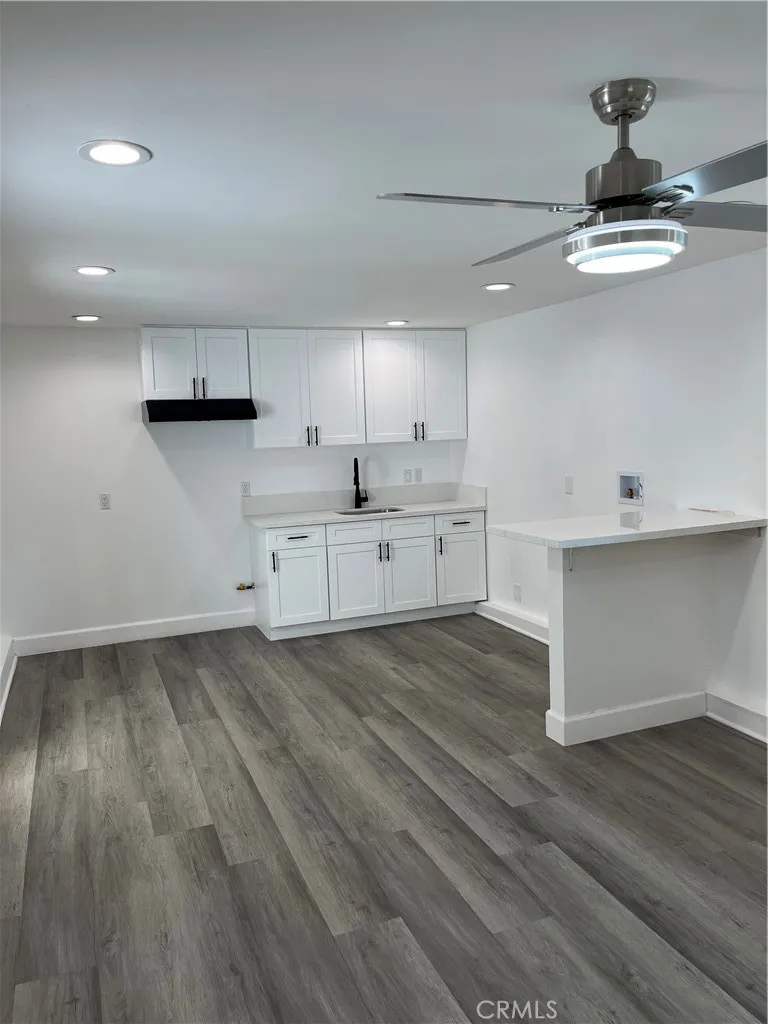 Northridge, CA 91325