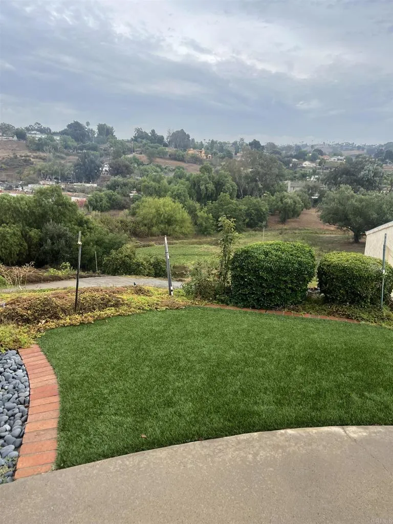 https://cdn.realtyfeed.com/cdn/127/306566045/36ae8c0c4adc4f2ac00355687ee5405e.webp