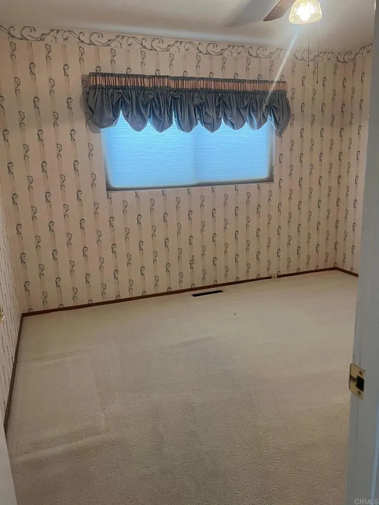 https://cdn.realtyfeed.com/cdn/127/306566045/4e56c0322f59b23fb1509ef37ba68a30.webp