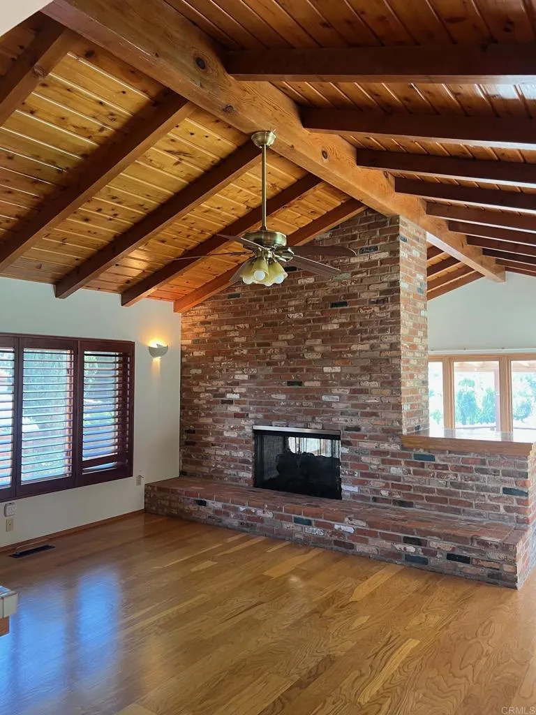 https://cdn.realtyfeed.com/cdn/127/306566045/bc827dad0e90c2ee49fbfcd85f965b78.webp