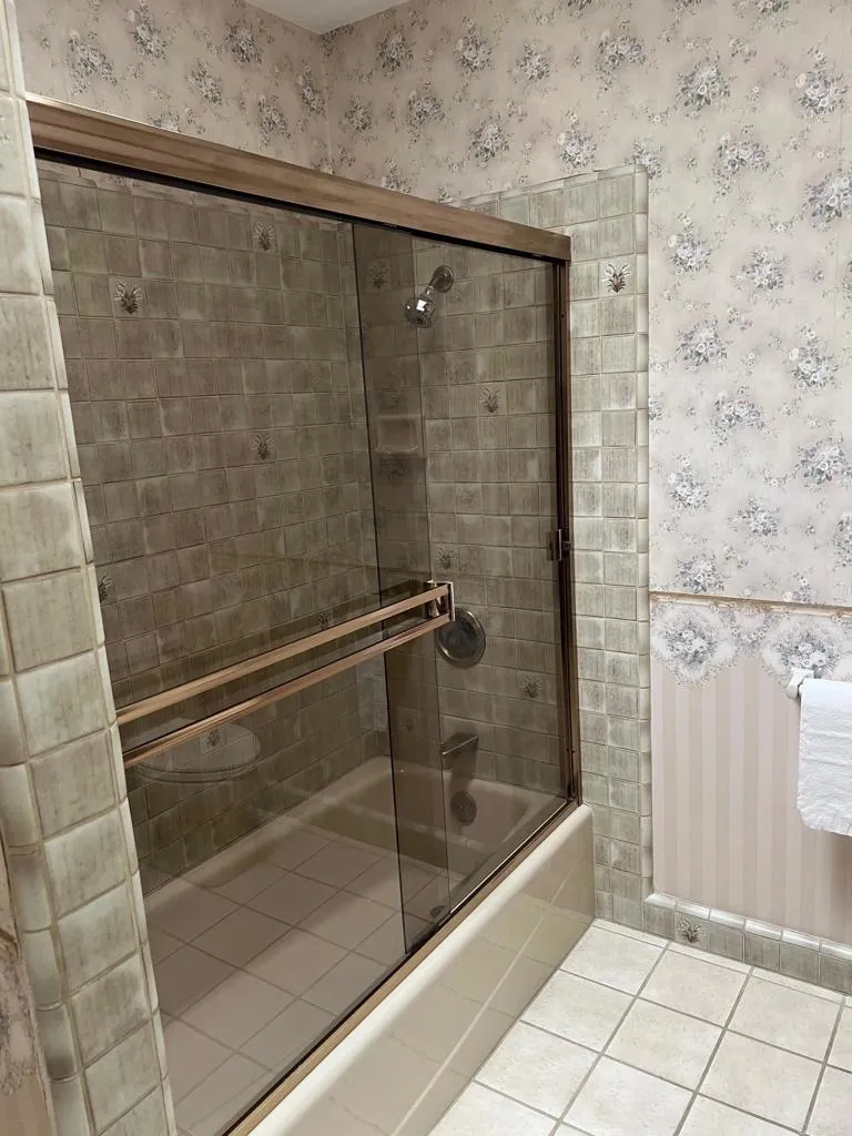 https://cdn.realtyfeed.com/cdn/127/306566045/bf6321b32b92244e2d3380adbed6b137.webp