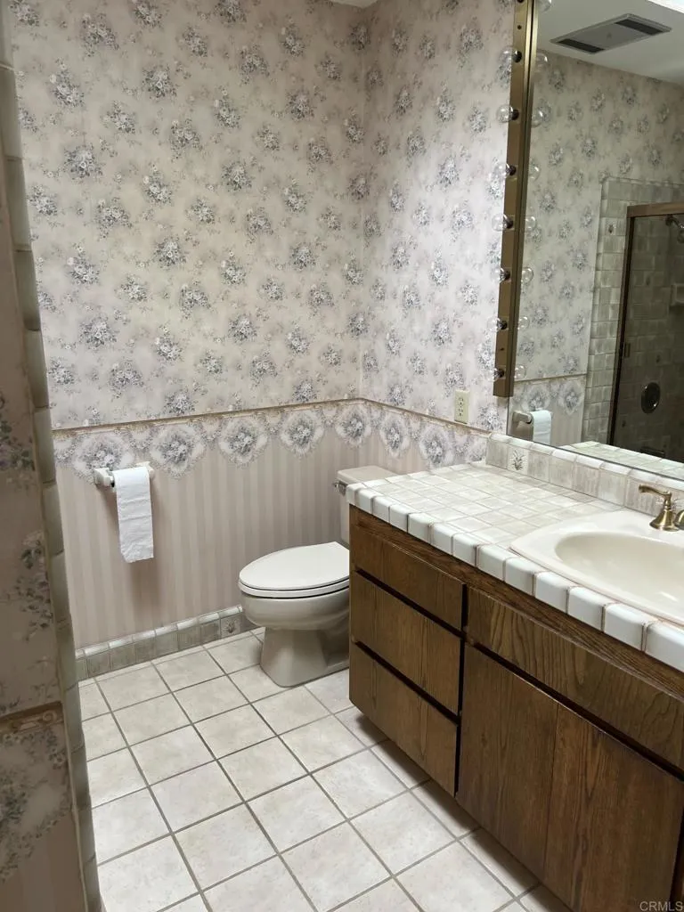 https://cdn.realtyfeed.com/cdn/127/306566045/d950cdd566bbaf5a98f8ec1db18647e2.webp