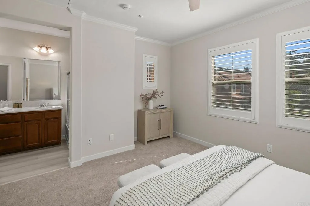 https://cdn.realtyfeed.com/cdn/127/306566096/3deab3cce81fe178f91a937bb165ffab.webp